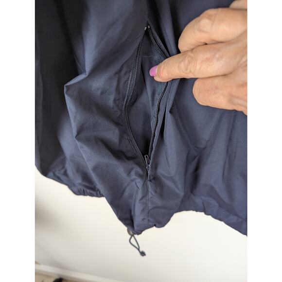 Vtge Rain jacket Navy bl Boston sailboat logo Sz S OVERSIZED Chest 46"CB Len 28" - Picture 2 of 11